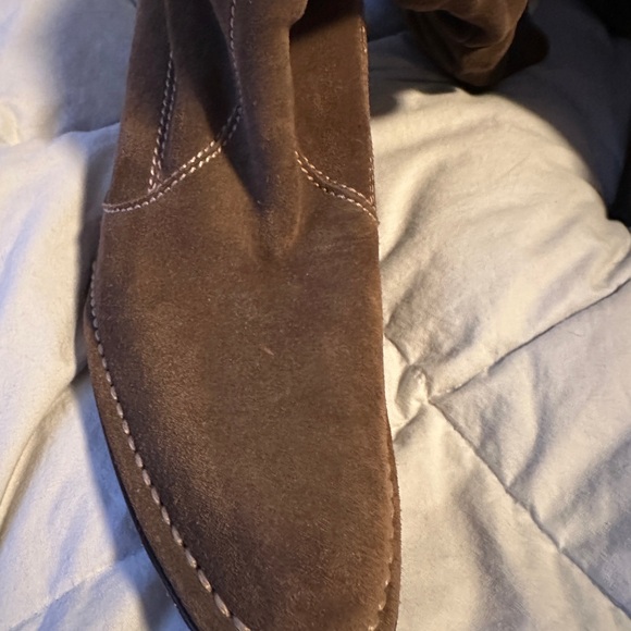 Coach Slouchy Brown Suede boots size 9 B - Picture 4 of 9